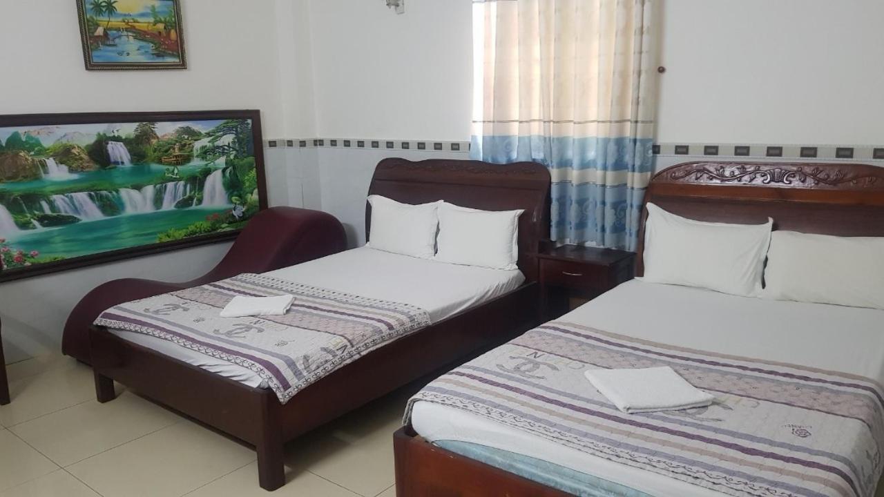 Capsule hotel Khach San Hoang Long Ho Chi Minh City